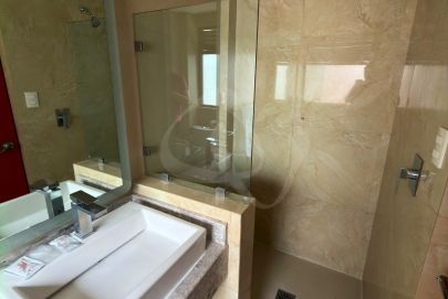 Cama de Habitación Matrimonial